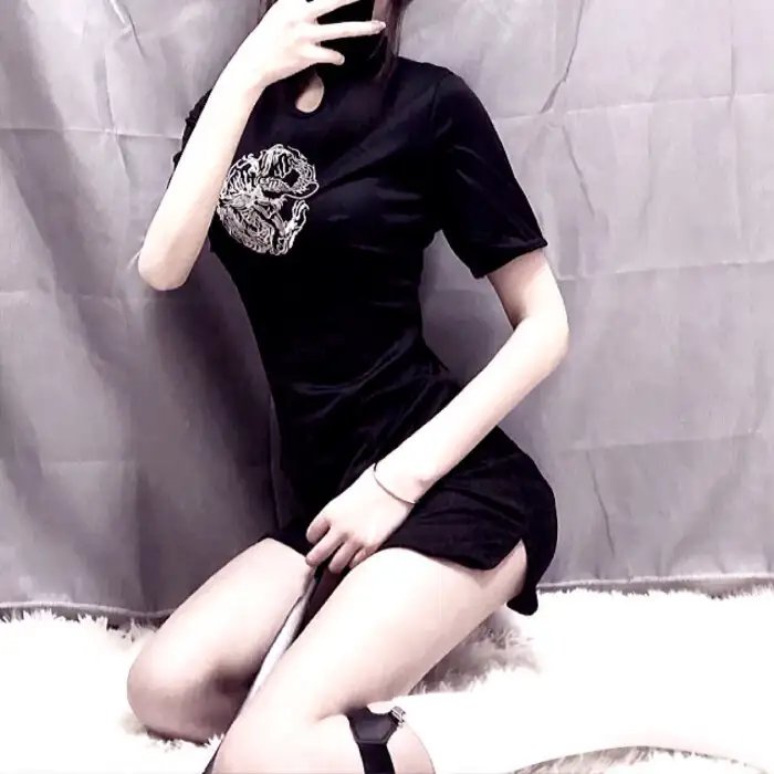 见习黑玫瑰粤语